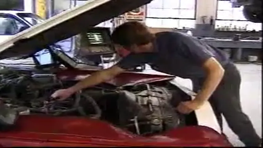 AUTOMOTIVE SERVICE TECHNICIANS AND MECHANICS visual data 8